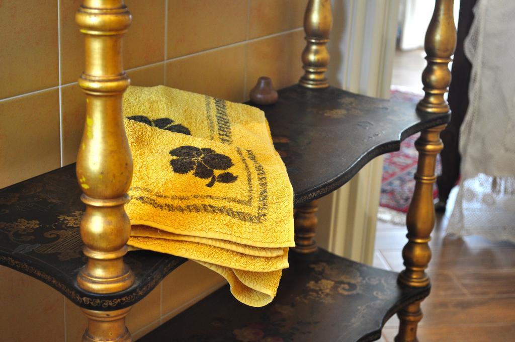 Bed and Breakfast Le Macine Relais Cairo Montenotte Exterior foto